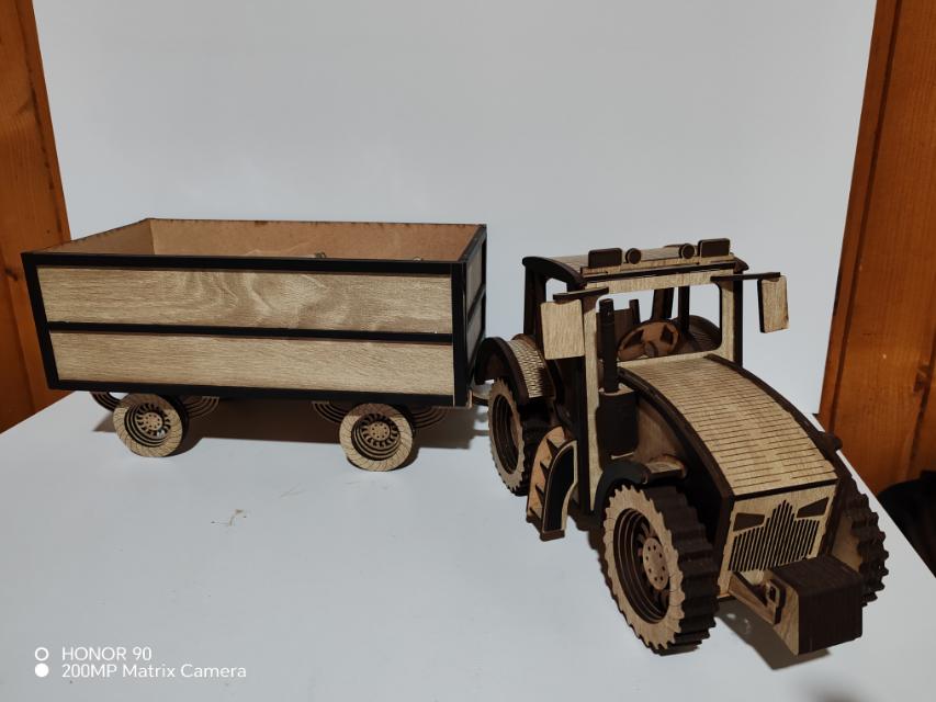 Poklon za slavu: Mini bar “Traktor sa prikolicom” - Slika 2