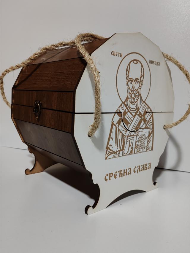 Poklon za slavu- Mini bar drveno bure "Svetac koji čuva dobru rakiju" - Slika 2